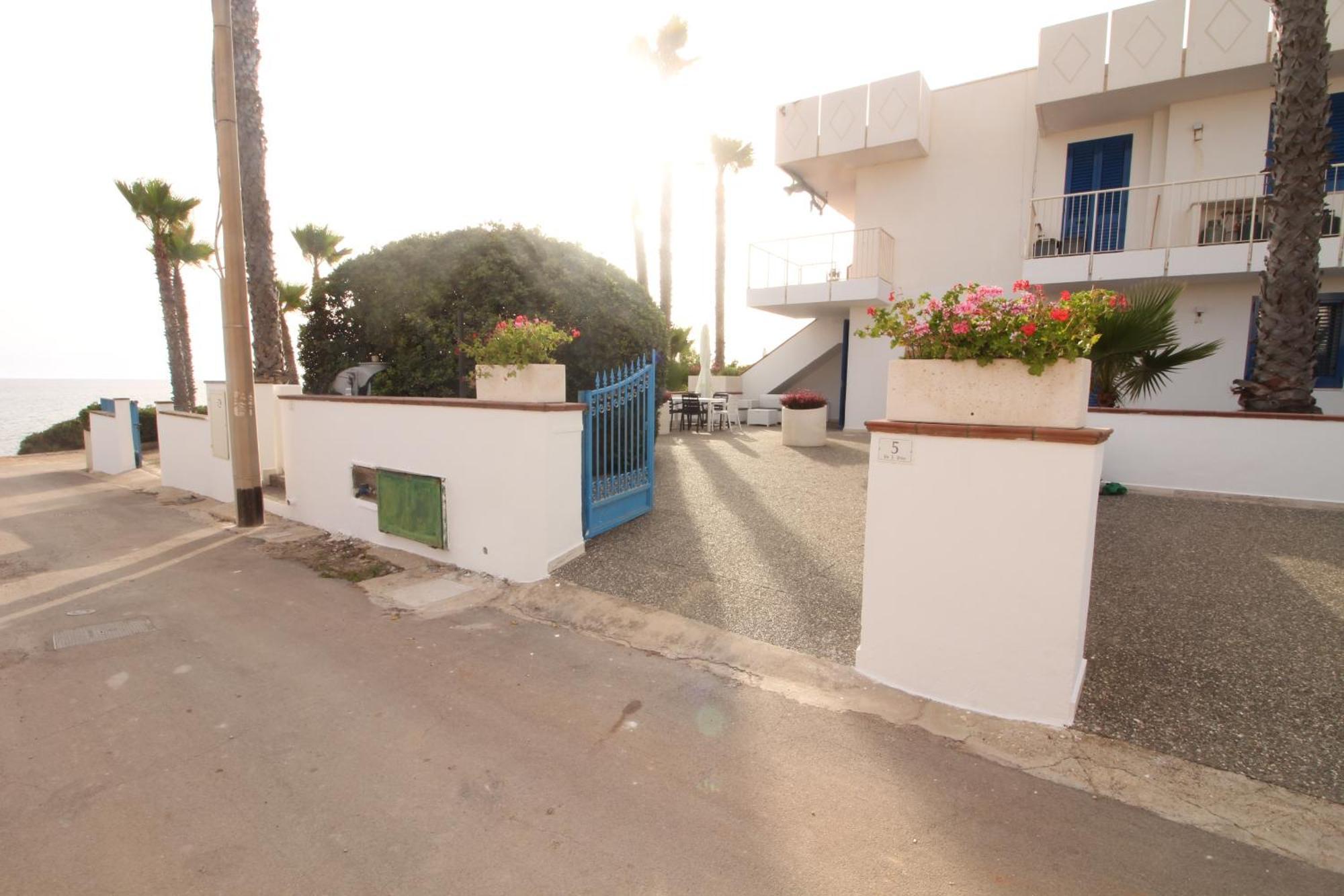Residence Mare Azzurro Torre San Giovanni Ugento Eksteriør bilde