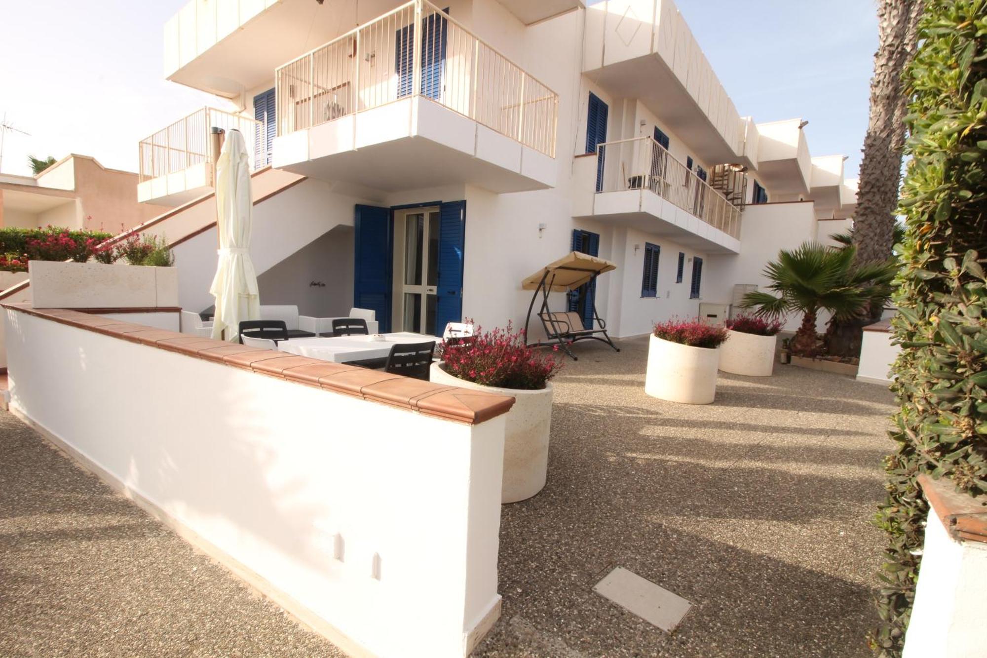 Residence Mare Azzurro Torre San Giovanni Ugento Eksteriør bilde