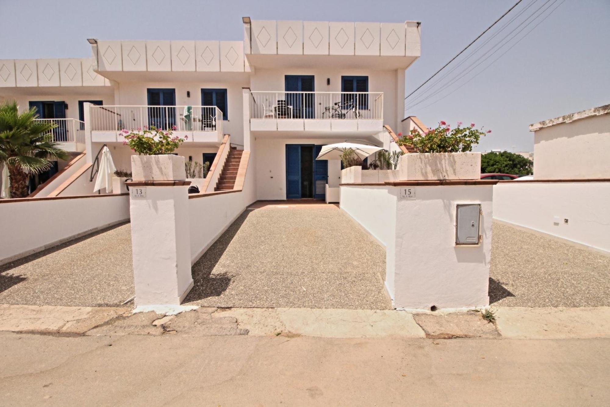 Residence Mare Azzurro Torre San Giovanni Ugento Eksteriør bilde