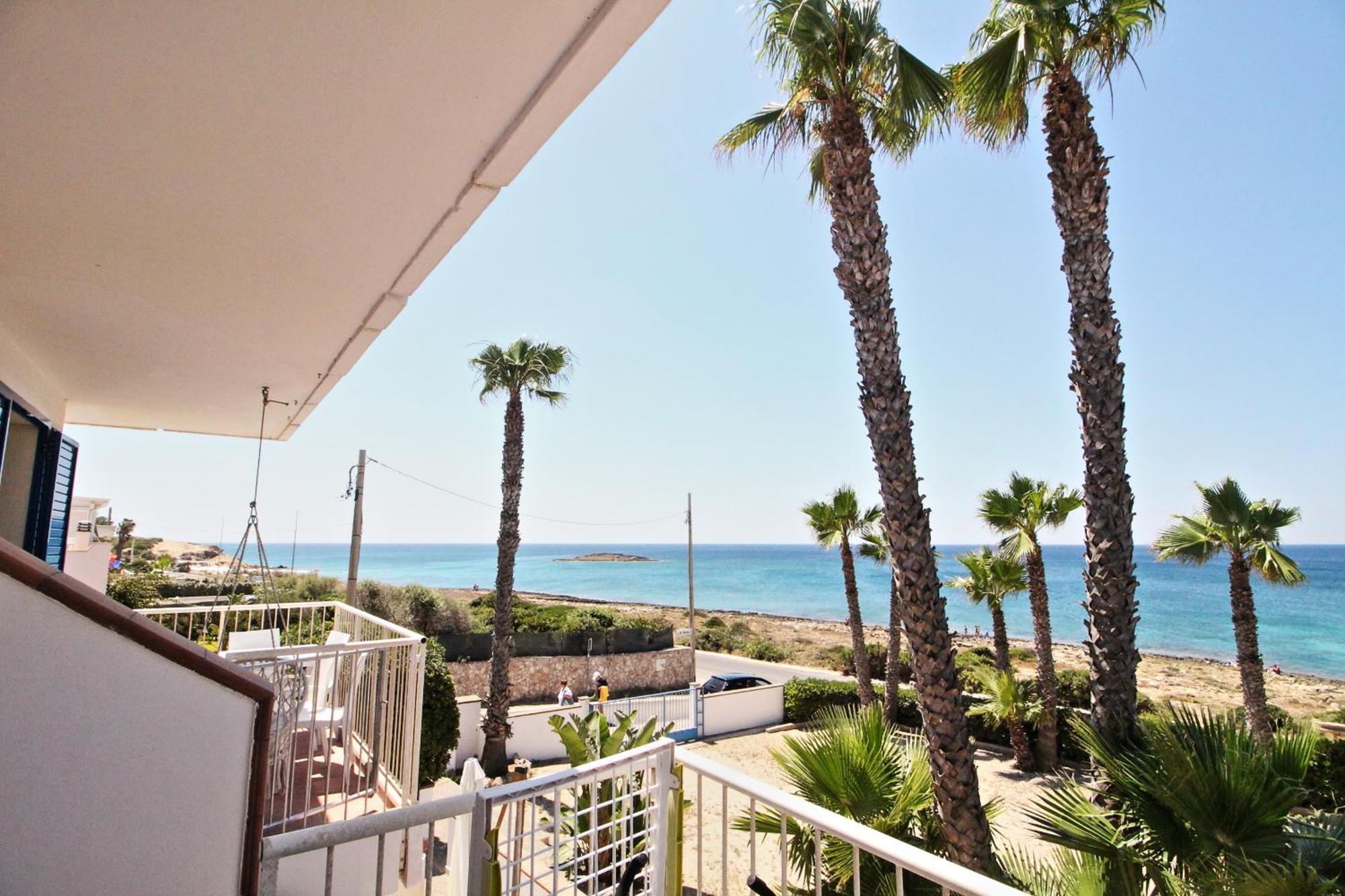 Residence Mare Azzurro Torre San Giovanni Ugento Eksteriør bilde